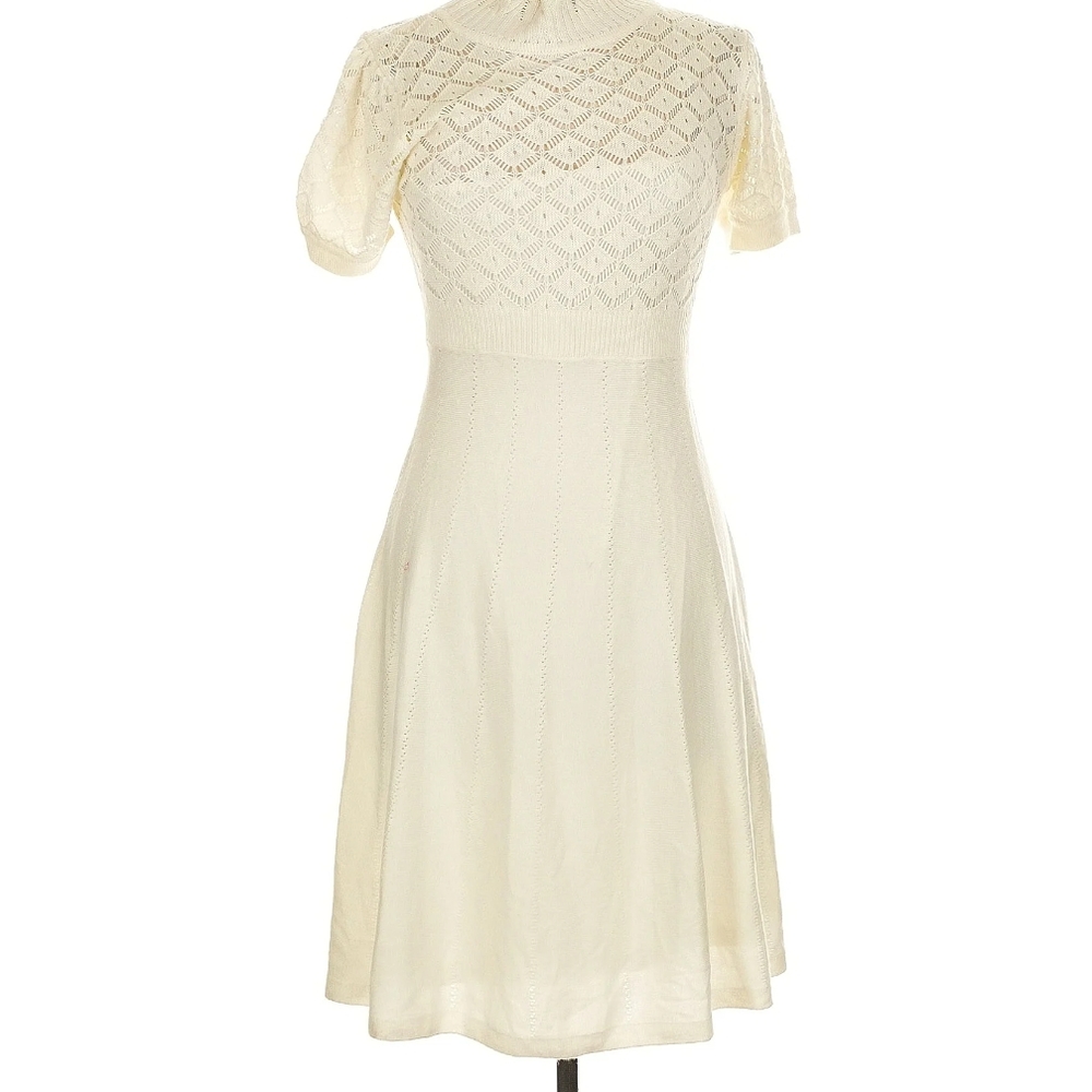 Jessica Howard Cream Lace Dress